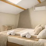 Hotel Restaurant Clos Des Sullys Montclus (Gard)