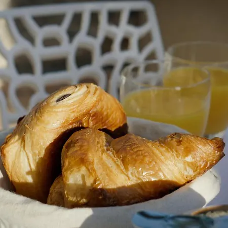 Hotel Restaurant Clos Des Sullys