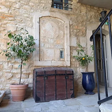 Restaurant Clos Des Sullys