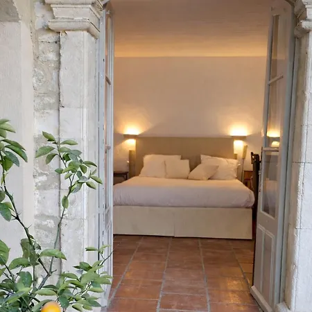 Restaurant Clos Des Sullys Montclus (Gard)